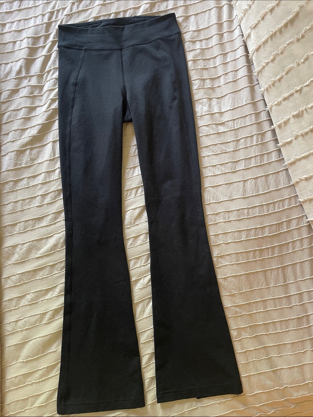 Lululemon Groove Nulu High-Rise Flared Pant Regular - Black, Size 8
